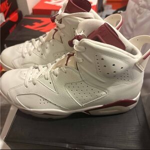 Air Jordan 6 Retro ‘Maroon’ - size 11